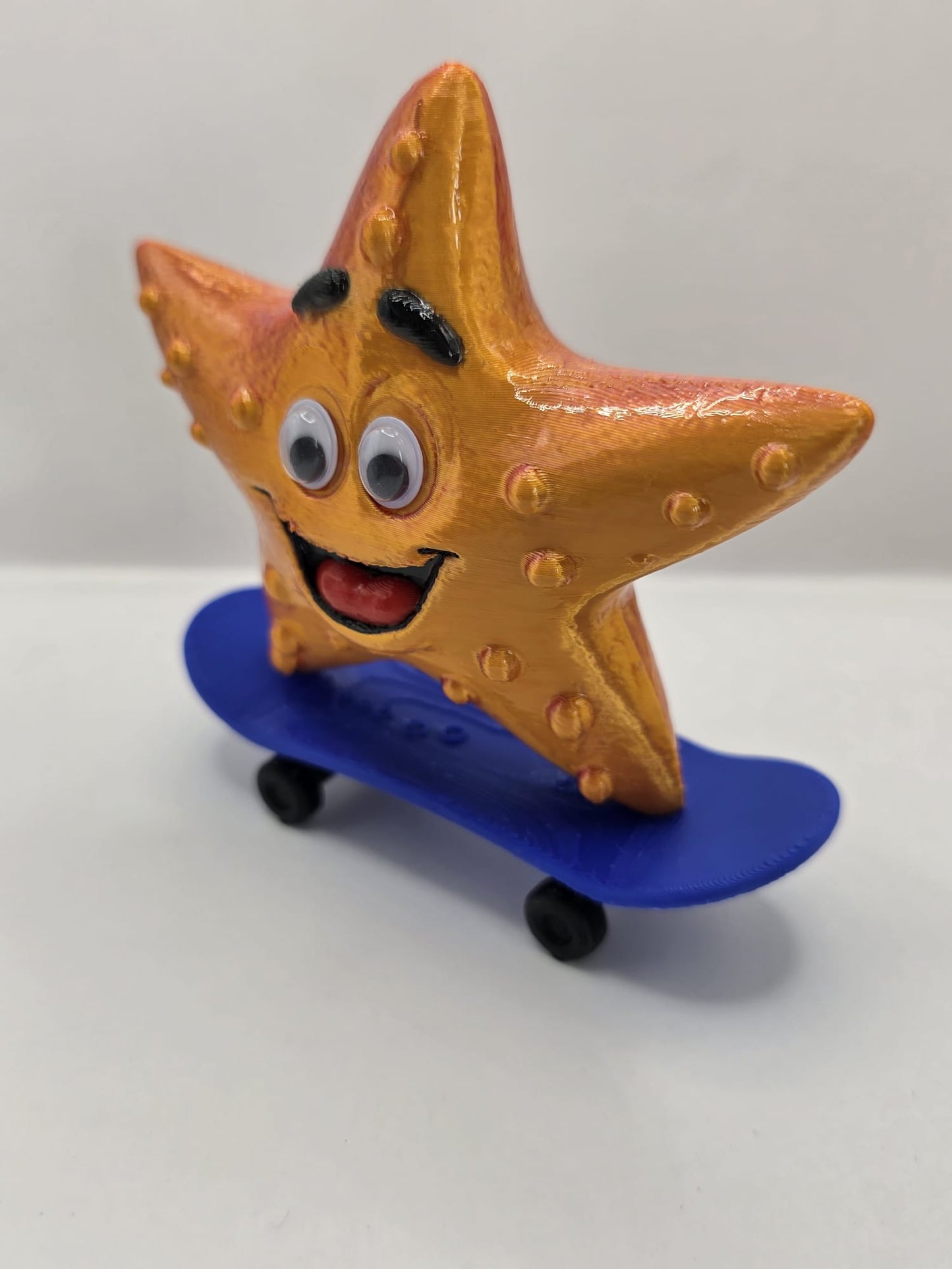Lana: The Daredevil Starfish - Fun Seaside Character Figure