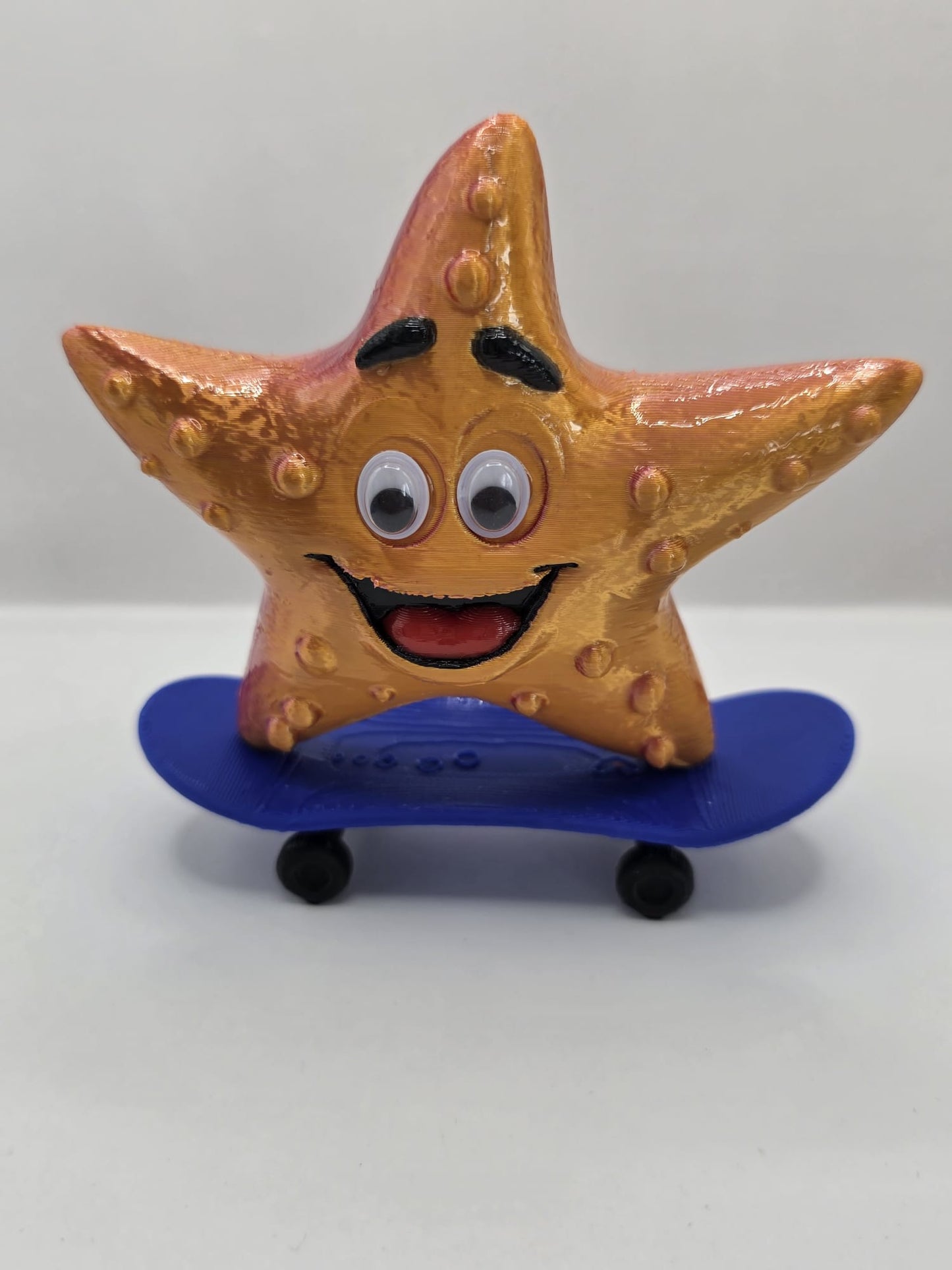Lana: The Daredevil Starfish - Fun Seaside Character Figure