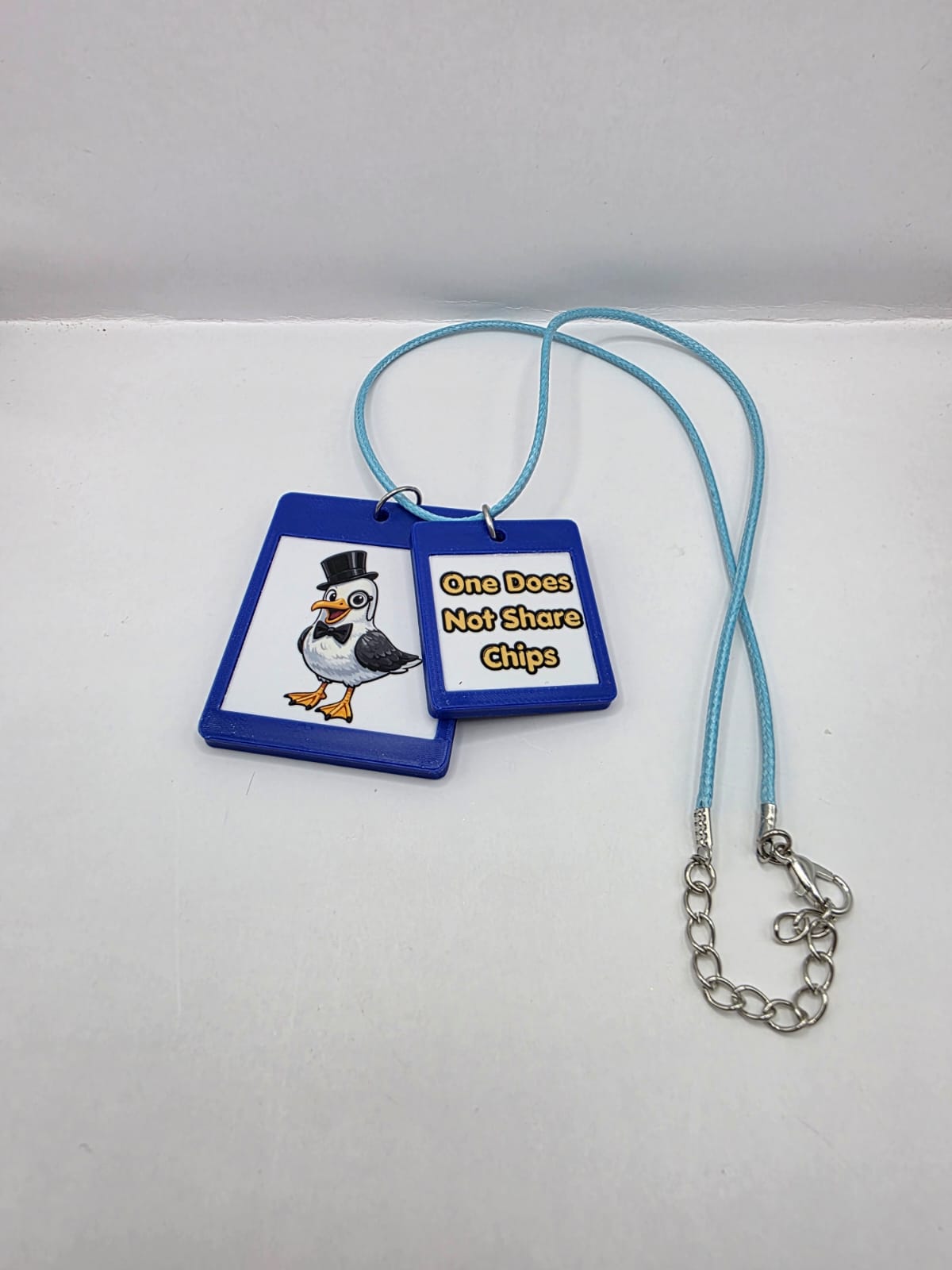 Fun Posh Seagull Seaside Theme Lightweight Picture Necklace with Double Pendant. One does not share chips