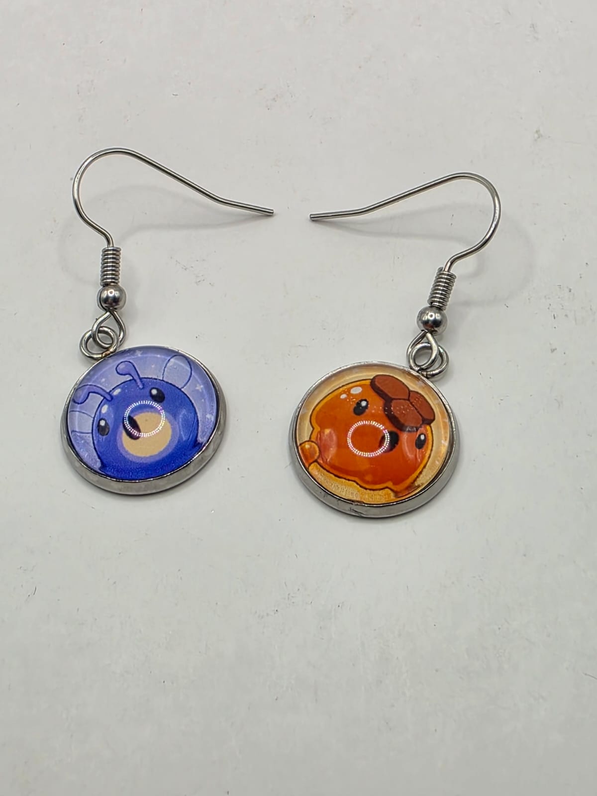 Slime Rancher Inspired Phosphor Slime & Honey Slime 14 mm Dangle Earrings