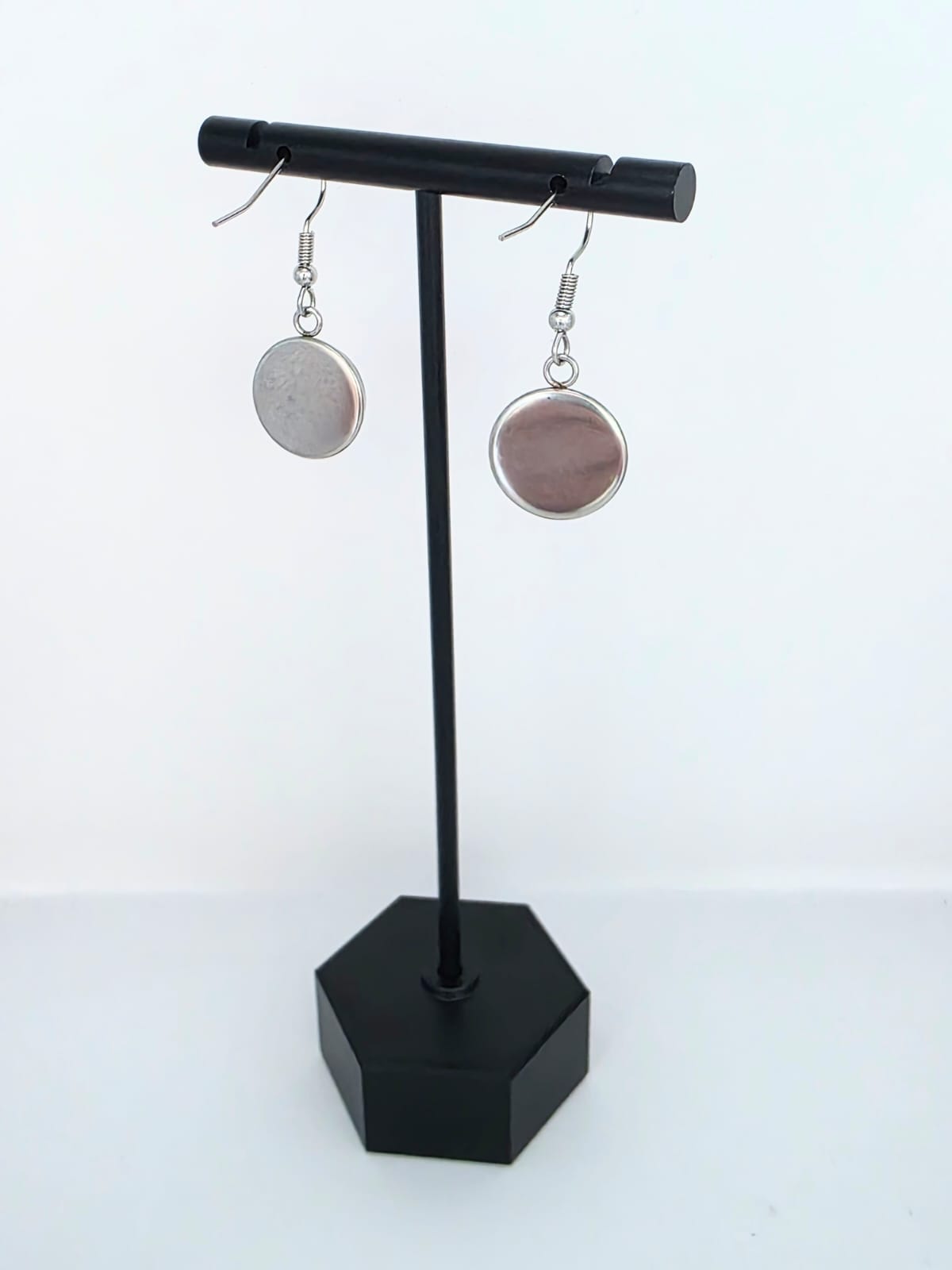 Five Nights at Freddy's (FNAF) Inspired Freddy & Bonnie 14 mm Earrings