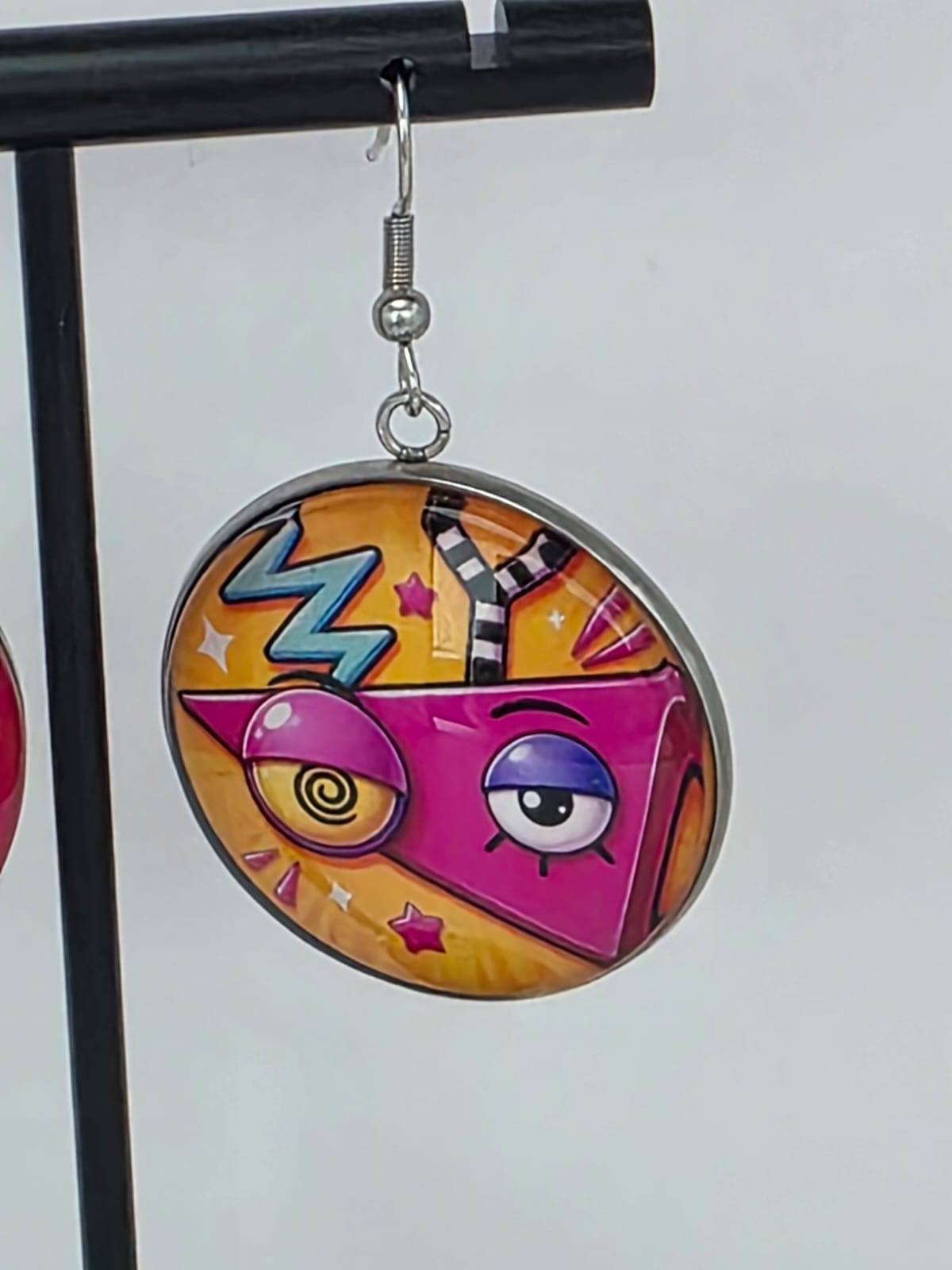 The Amazing Digital Circus Inspired Gangle & Zooble 30 mm Dangle Earrings