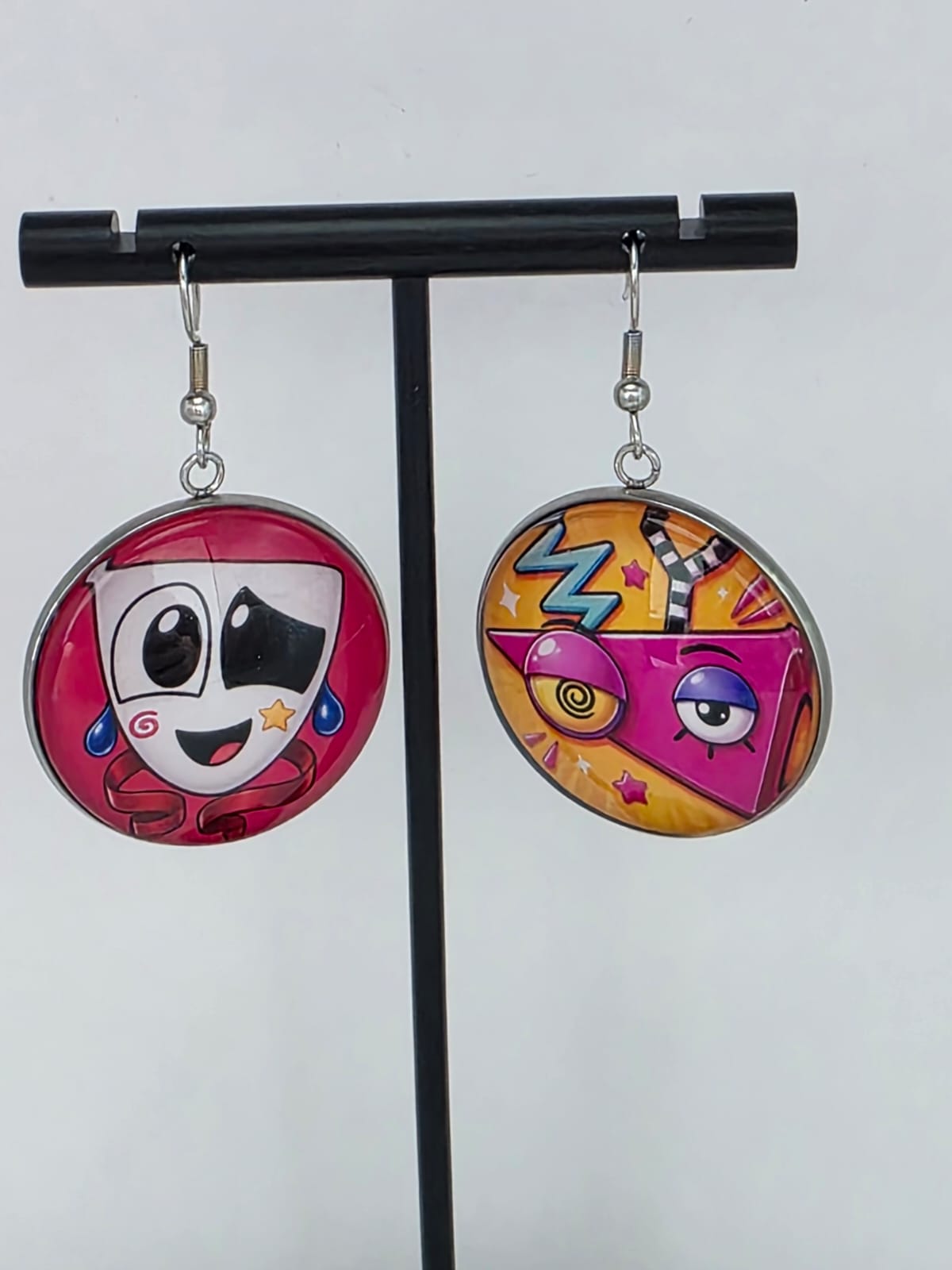 The Amazing Digital Circus Inspired Gangle & Zooble 30 mm Dangle Earrings