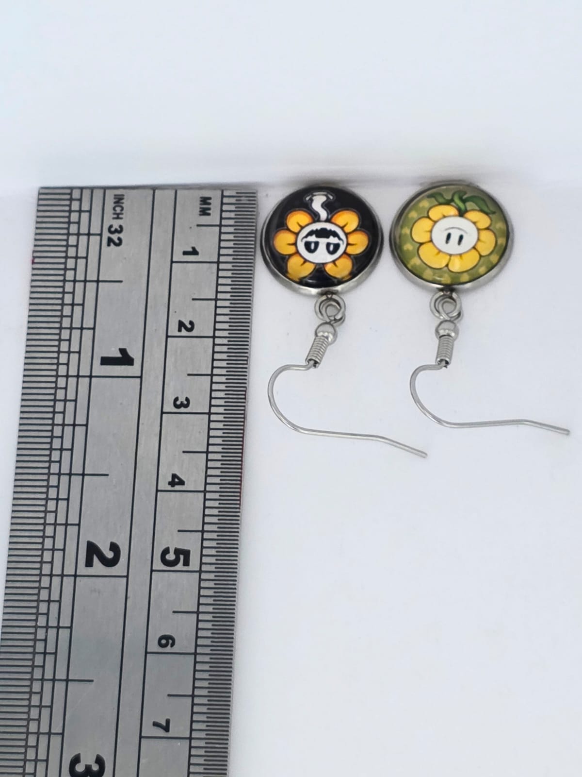 Undertale Inspired Flowey & Evil Flowey Dangle Earrings