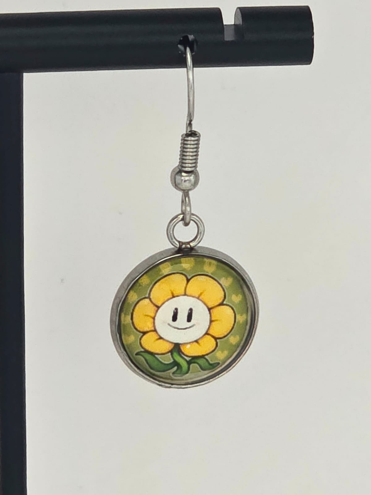 Undertale Inspired Flowey & Evil Flowey Dangle Earrings