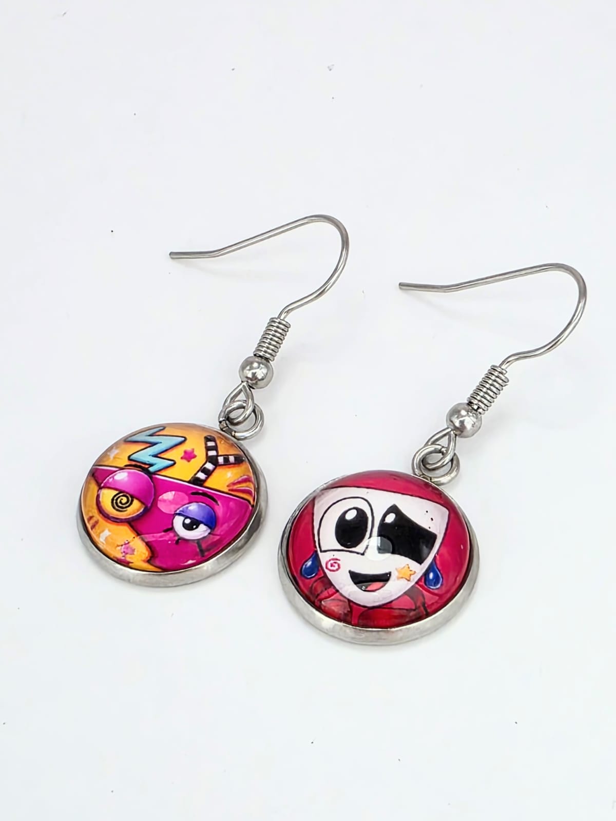 The Amazing Digital Circus Inspired Gangle & Zooble Dangle Fish Hook Earrings