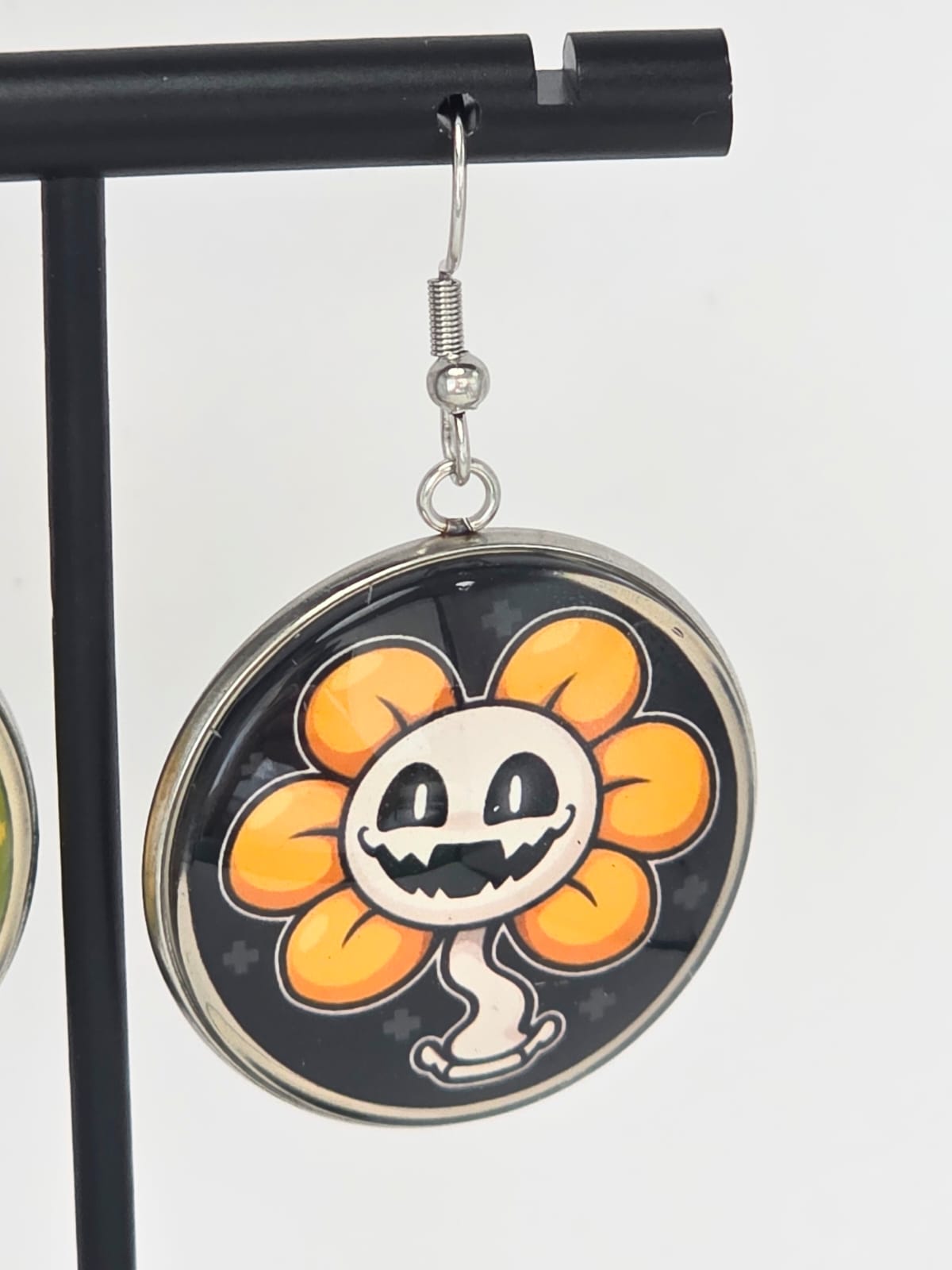 Undertale Inspired Flowey & Evil Flowey Dangle Stainless Steel Earrings