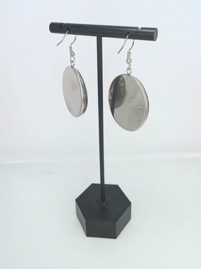 Undertale Inspired Frisk & Chara Dangle Stainless Steel Fish Hook Earrings