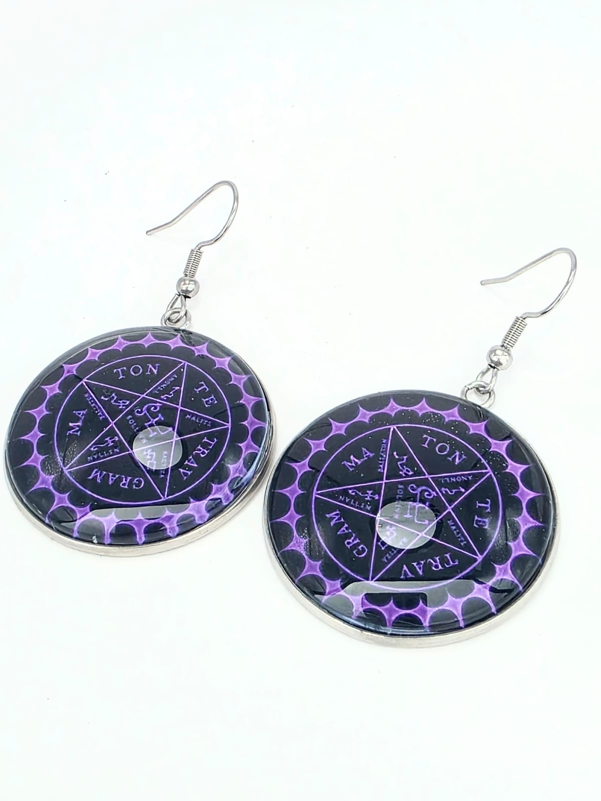 Black Butler (Kuroshitsuji) Inspired Demon Contract Seal Dangle Earrings