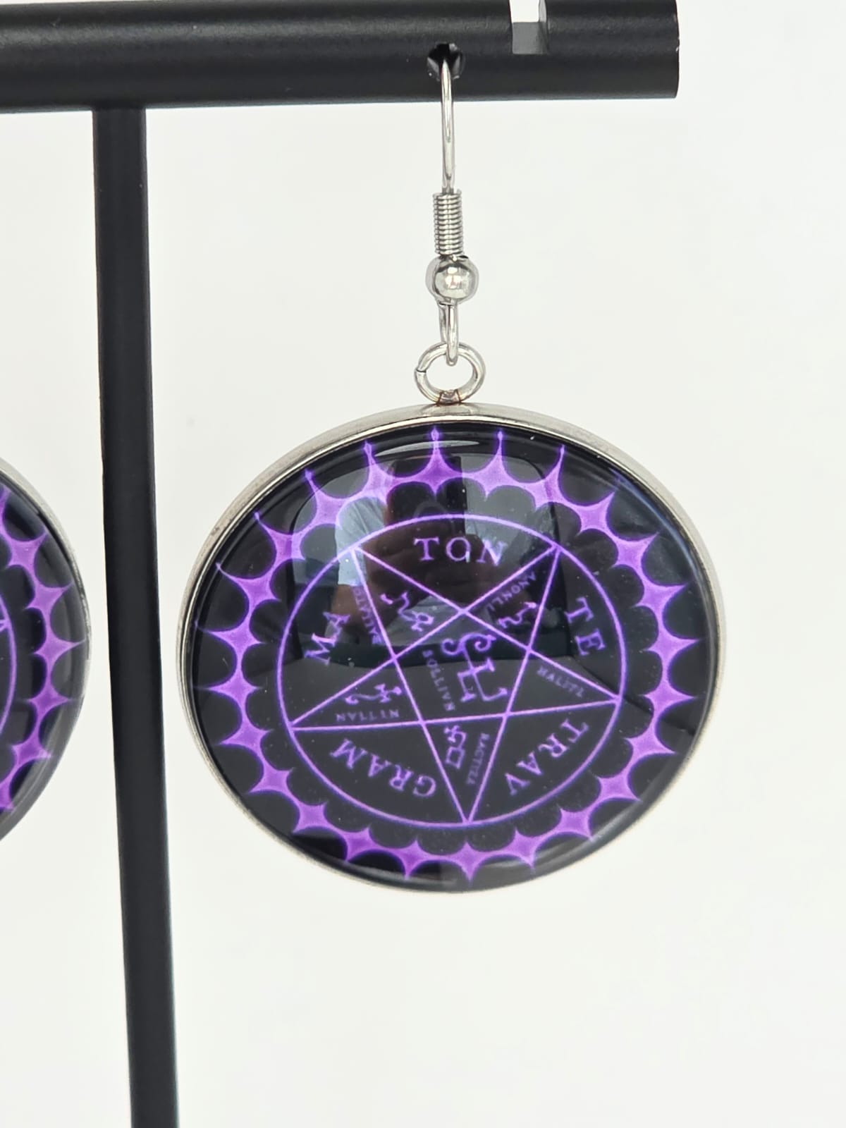 Black Butler (Kuroshitsuji) Inspired Demon Contract Seal Dangle Earrings