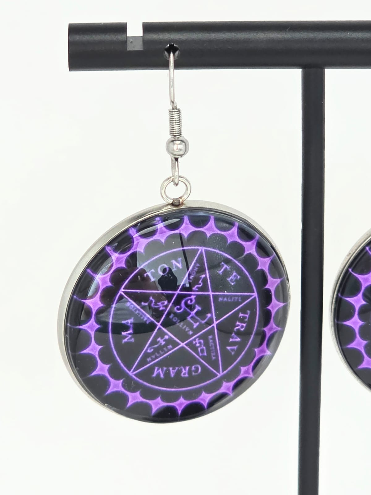 Black Butler (Kuroshitsuji) Inspired Demon Contract Seal Dangle Earrings