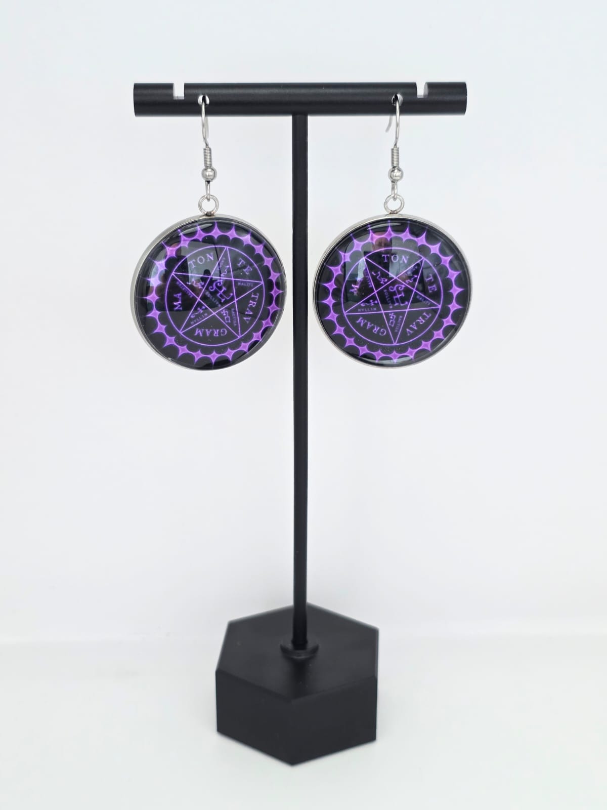 Black Butler (Kuroshitsuji) Inspired Demon Contract Seal Dangle Earrings