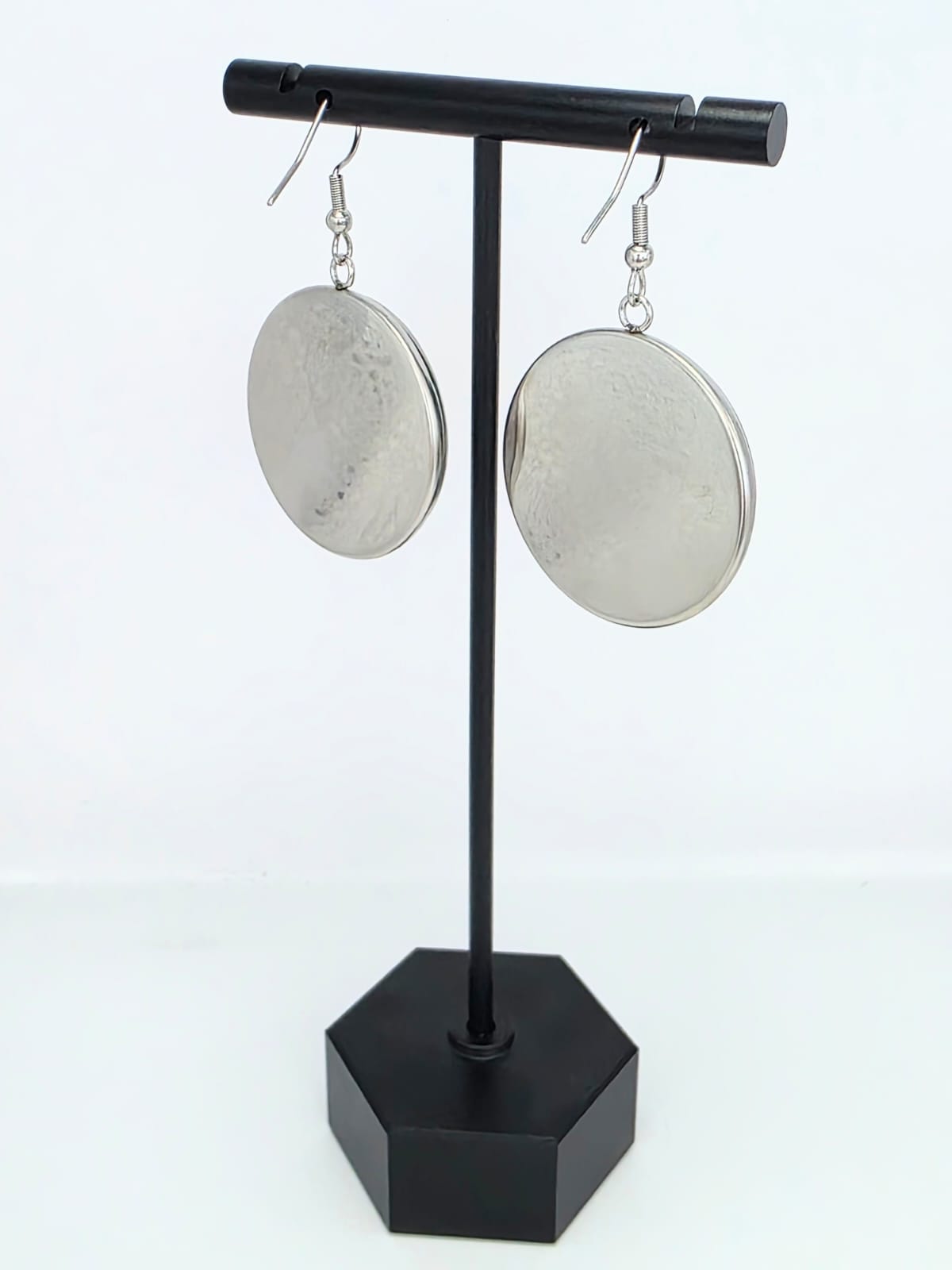 Black Butler (Kuroshitsuji) Inspired Ciel & Alois Dangle Fish Hook Earrings