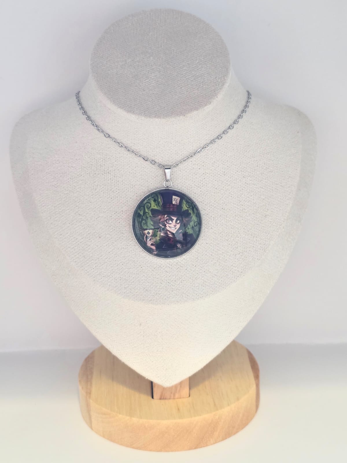 Alice in Wonderland Inspired Mad Hatter 30mm Pendant Stainless Steel 20 Inch Necklace