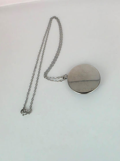Alice in Wonderland Inspired Cheshire Cat 30mm Pendant Stainless Steel 20 Inch Necklace