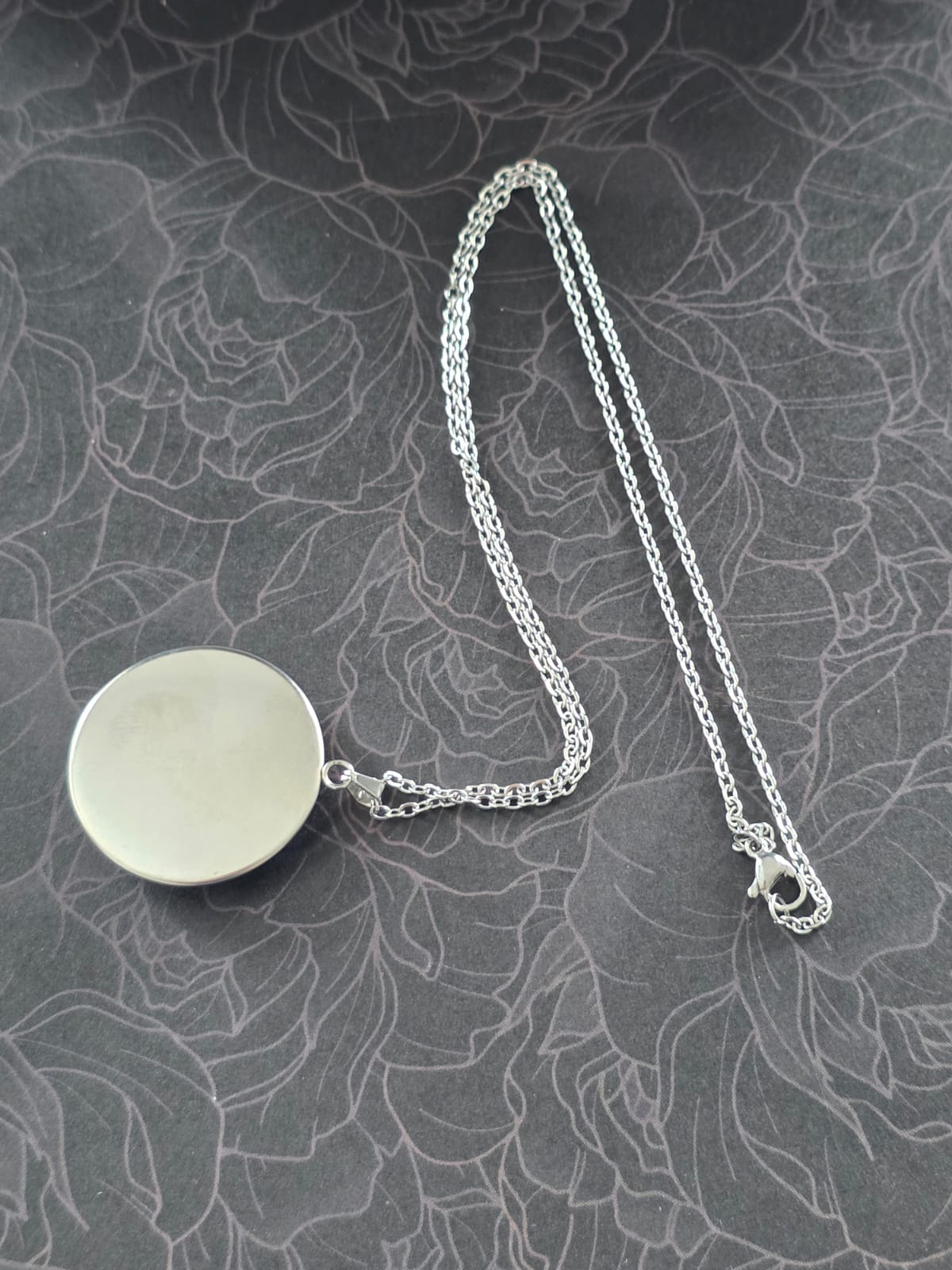Alice in Wonderland Inspired Hellverse White Rabbit 30mm Pendant Stainless Steel 20 Inch Necklace