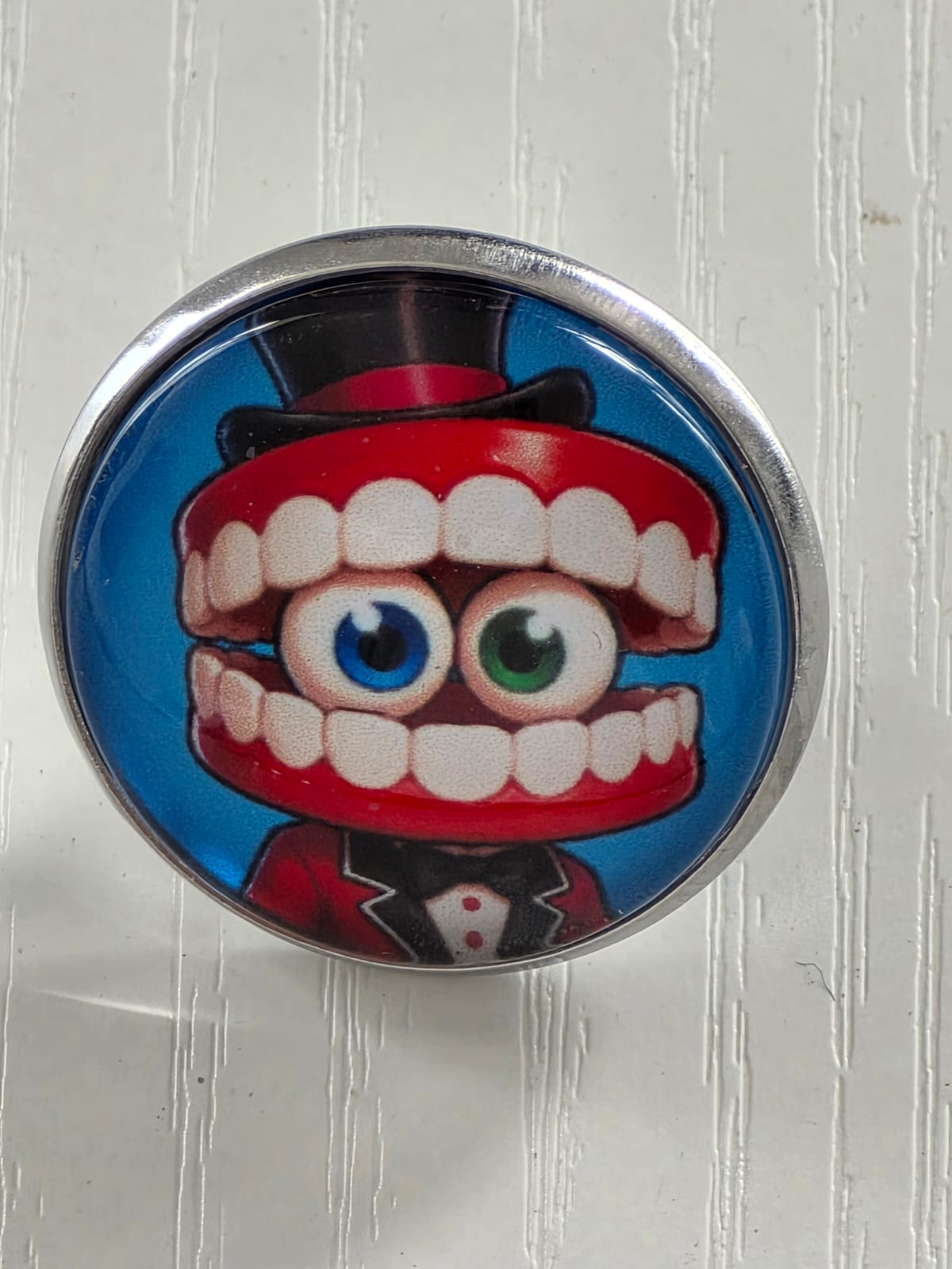 The Amazing Digital Circus Inspired Caine 20mm Stainless Steel Glass Cabochon Pin